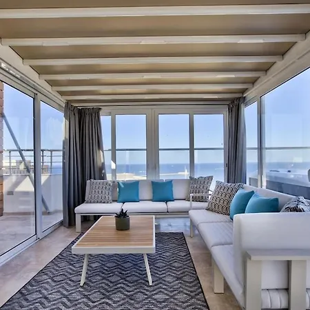 Amazing Penthouse La Valette