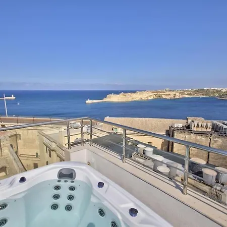 Amazing Penthouse Appartement La Valette
